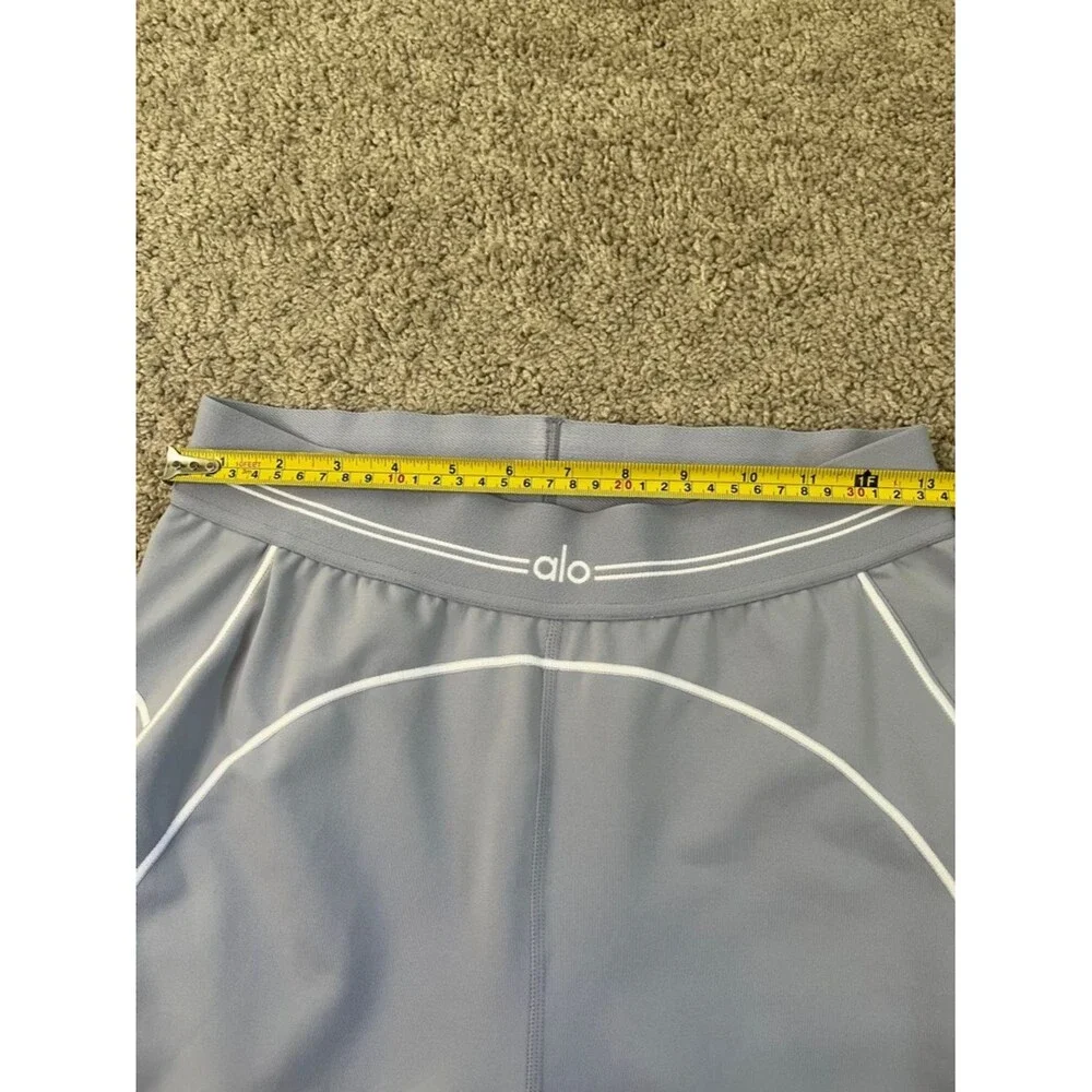 Alo Yoga High-Waist Airbrush Heart Throb Light Gray Exercise Workout Leggings XS